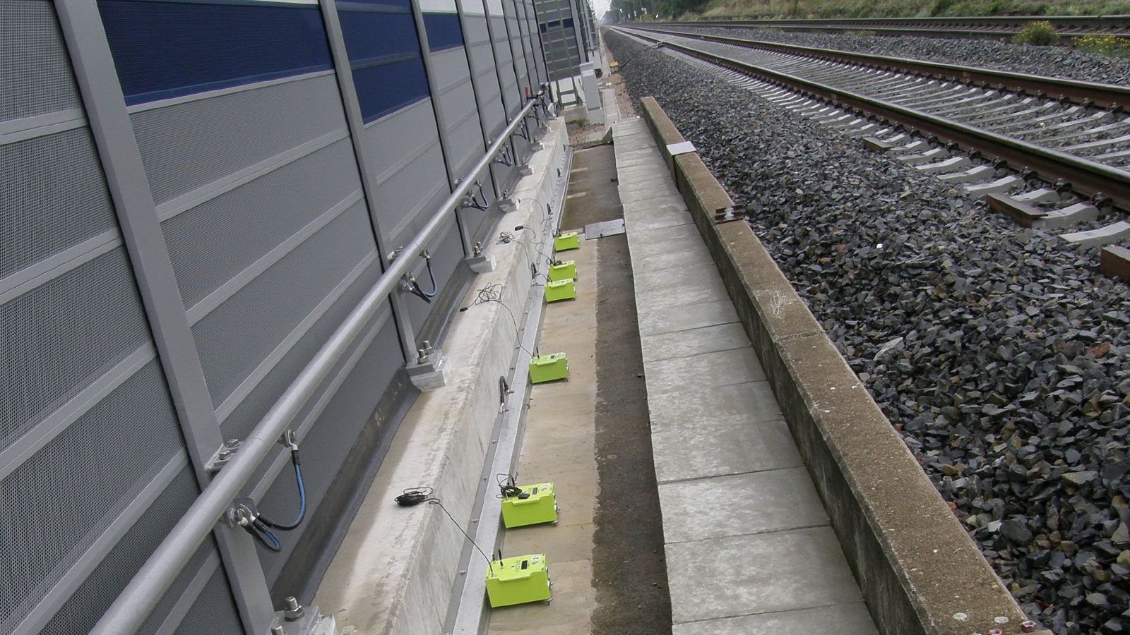 DIN 45672: Schwingungsmessung an Schienenverkehrswegen